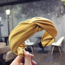 Load image into Gallery viewer, Wide Top Knot Hair Bands For Women Headdress Solid Color Cloth Headband Bezel Girls Hairband Hair Hoop Female Hair Accessories