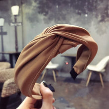 Load image into Gallery viewer, Wide Top Knot Hair Bands For Women Headdress Solid Color Cloth Headband Bezel Girls Hairband Hair Hoop Female Hair Accessories