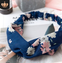 Load image into Gallery viewer, Elastic cross sports hair band ladies Korean headband headband elastic face wash hair accessories