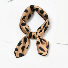 Load image into Gallery viewer, Fashion Cross Knot Headbands Flower Print Elastic Hair Bands Ties Scarf Ribbon Headwear Women Hair Accessories Head Wrap
