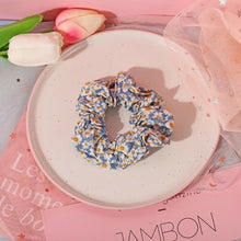 Load image into Gallery viewer, Fashion Lace Daisy Scrunchies Rainbow Gum Hair Tie Women Girls Printed Floral Elastic Hair bands Ponytail Hold Hair Accessories